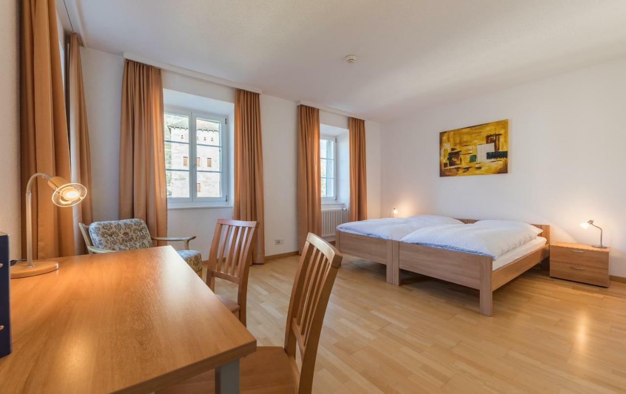 Gaestehaus St. Ursula Brig-Glis Eksteriør billede
