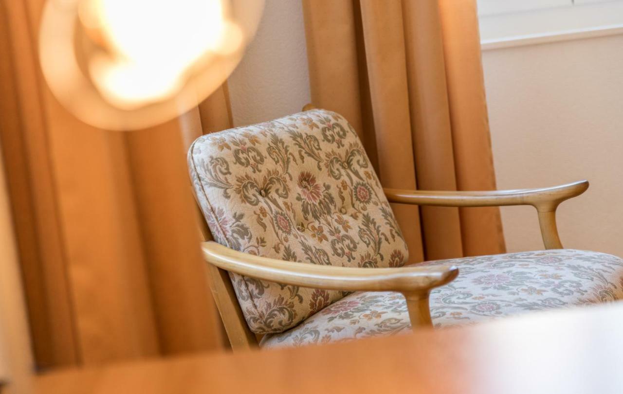 Gaestehaus St. Ursula Brig-Glis Eksteriør billede